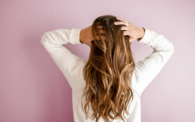 5 conseils pour garder des cheveux sains et brillants tout au long de l’annee